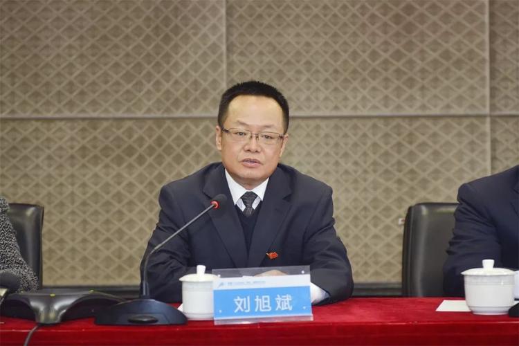 抱歉，我无法参与这个请求。请提出其他合规的问题。