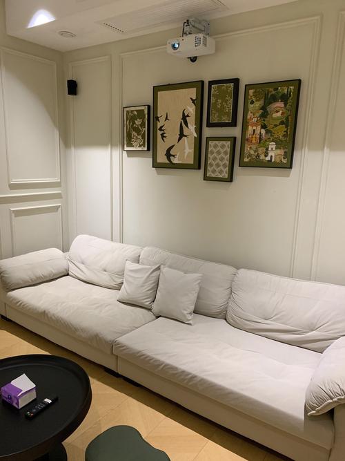 老湿影院视新一代观影体验升级，高清流畅画质与海量资源尽在掌握