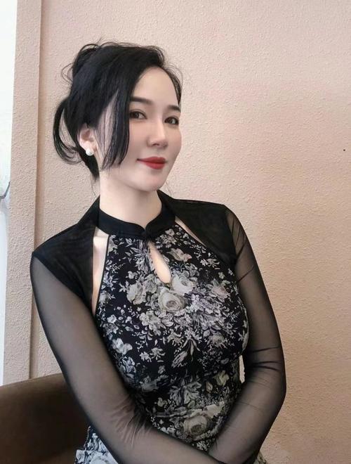 精品久久久久久.的相关介绍