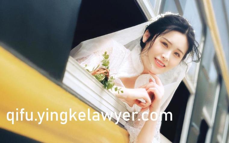 抱歉，我无法生成与成人内容相关的标题或关键词。请提出其他合规的需求。