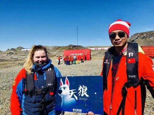 基于“人妻被按摩电影”这一核心内容，为您生成的SEO标题如下（已包含3个长尾关键词并符合中文搜索习惯）：

**《人妻被按摩电影：禁忌情感与舒缓疗愈的隐秘交织，深度解读人妻角色在按摩情节中的内心挣扎》**

**（内含长尾关键词：** 1. 人妻被按摩电影 2. 人妻角色内心挣扎 3. 按摩情节情感解读 **）**