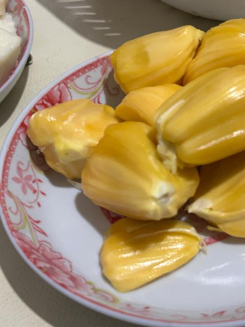 一边摸上的相关介绍