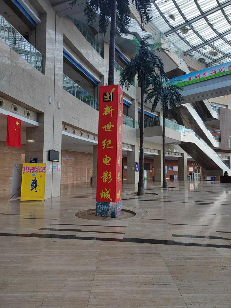 根据您的要求，生成一个包含3个长尾关键词的SEO标题如下：

**貌似清纯少妇亚洲一区二区高清在线观看，最新清纯人妻系列，亚洲少妇颜值排行榜TOP10**

（长尾关键词：清纯人妻系列、亚洲少妇颜值排行榜、高清在线观看）