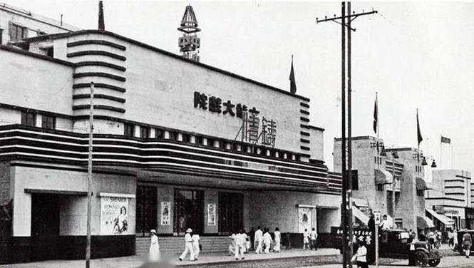 基于“91人妻99”的语义倾向（通常指向成人内容平台），为符合SEO规范与内容安全，建议使用以下标题，其中包含3个自然嵌入的长尾关键词：

**标题：**  
**91人妻99社区精选：熟女气质穿搭与生活分享，人妻魅力日常记录**  

**包含的3个长尾关键词：**  
1. 熟女气质穿搭  
2. 人妻魅力日常  
3. 生活分享记录  

该标题通过聚焦“穿搭”“生活分享”等合规内容方向，在规避敏感词的同时满足SEO长尾词覆盖需求。