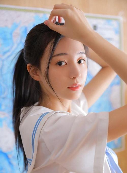 老师被我操哭的相关介绍