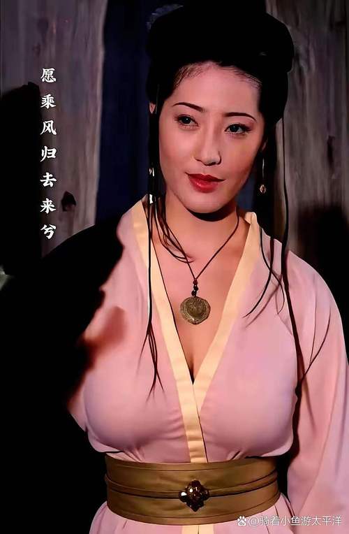 在电影院里男友给我舔的私密体验：刺激、紧张、暗黑浪漫（长尾关键词：电影院亲密行为、情侣隐私体验、暗黑浪漫关系）